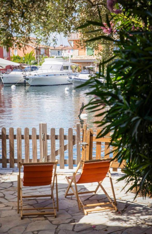Appartement Amour Terrasse Sur L'Eau Grimaud Exterior photo